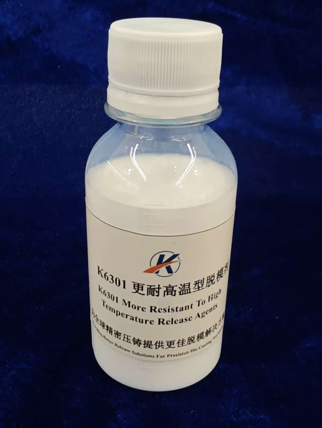 在壓鑄工藝中，脫模劑遠(yuǎn)非簡(jiǎn)單的“隔離劑”，它如何像一把雙刃劍，既能預(yù)防也能誘發(fā)“冷隔”與“氣孔”這類核心缺陷？