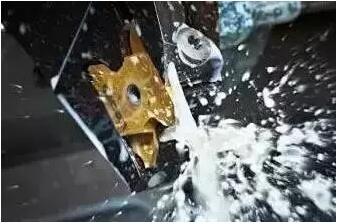 防止切削液發臭，還鋁合金壓鑄車間一個良好的環境